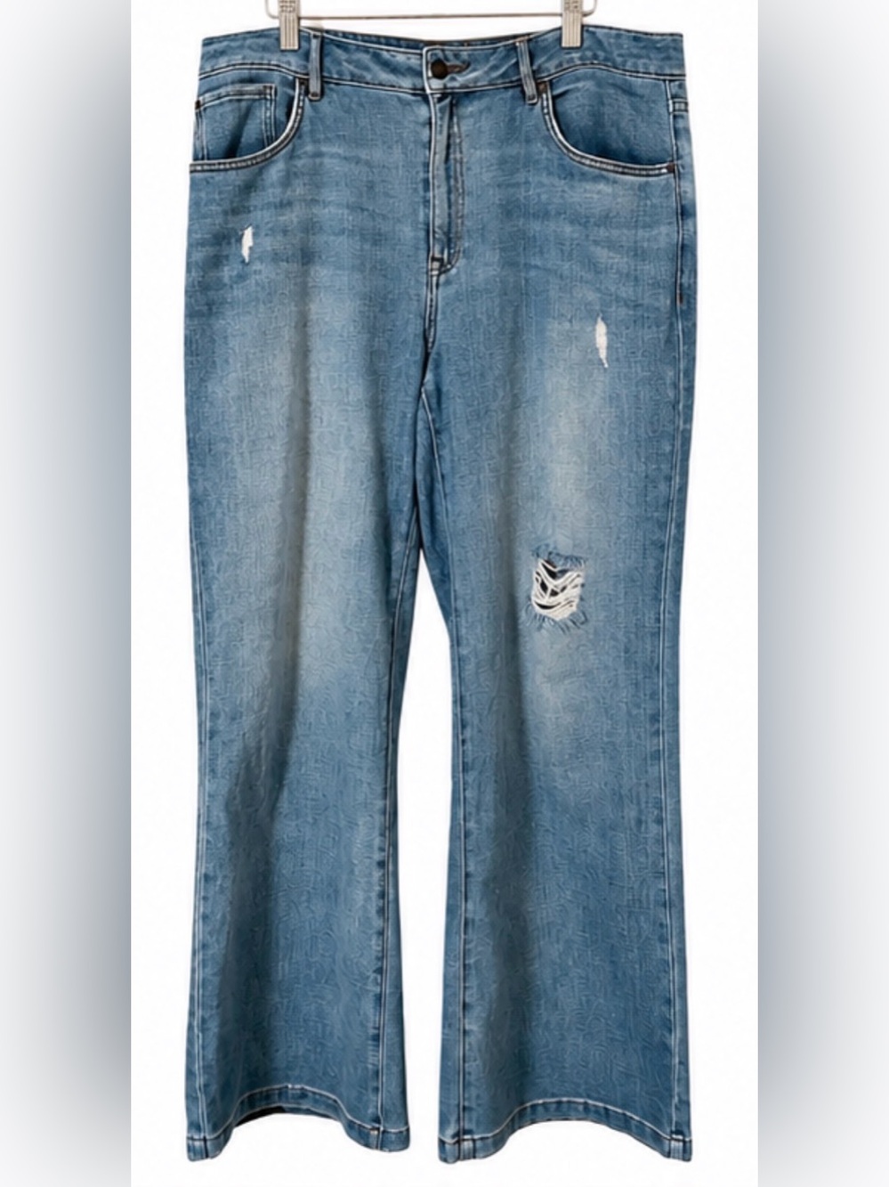 RW&CO. Light Blue Flare Jeans with Distressed Knee